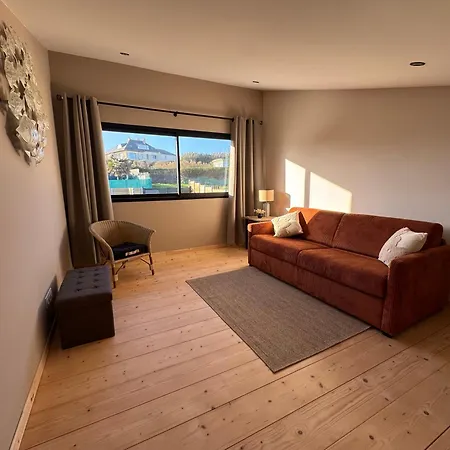 Des Pontons - Cap Ouest *