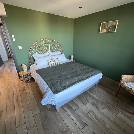Des Pontons - Cap Ouest - Vue Semesterbostad
